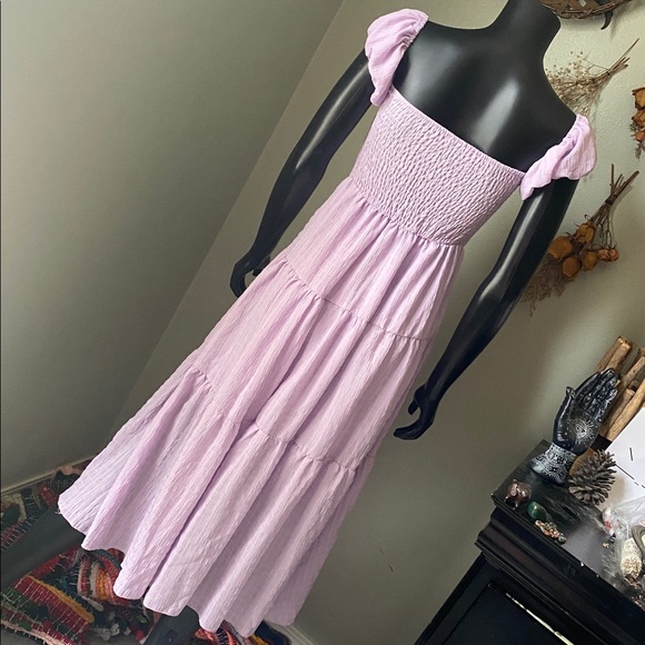 Lavender Puff Sleeve Maxi Dress - Picture 8 of 11